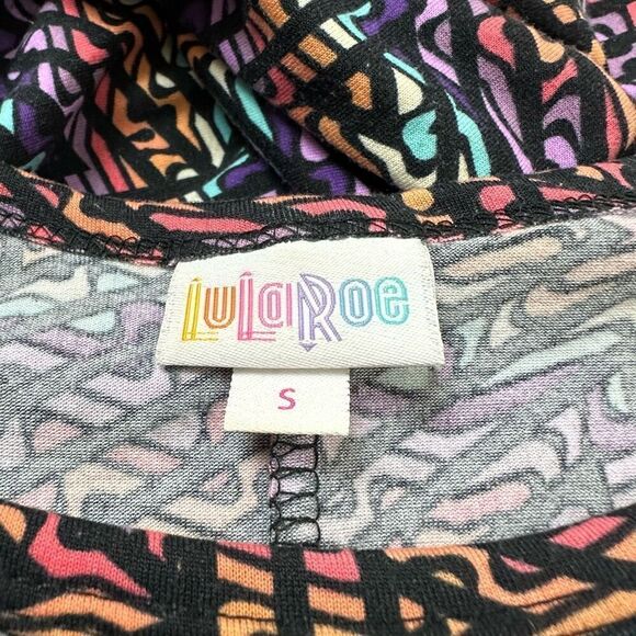 LuLaRoe Size S Carly High Low Tee Shirt Dress Rainbow Aztec Tribal Print Casual - Picture 5 of 9